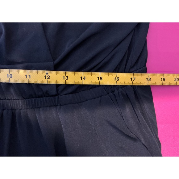 MICHAEL Michael Kors Black Studded Shoulder Jumpsuit Size 2X - Picture 8 of 8